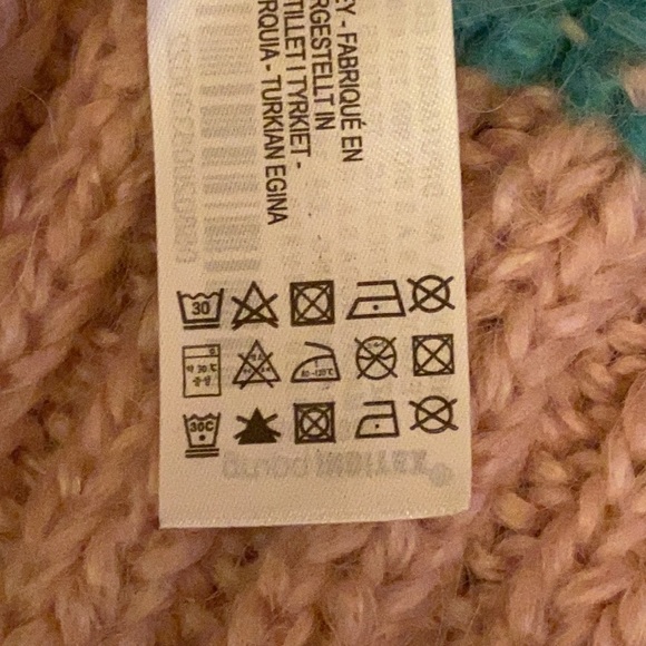 NWT. Zara Multicolor Wool Blend Striped Knit Vest. Size S. - Picture 8 of 8